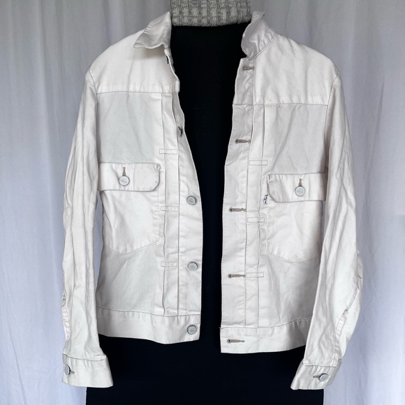 Levi's Cream Jean Jacket Classic Denim Style - Picture 1 of 8